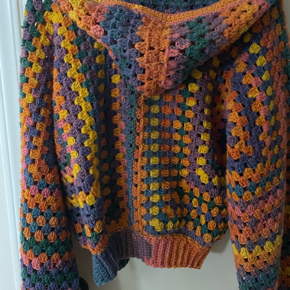 Crochet granny square hooded sweater M - Picture 2 of 5